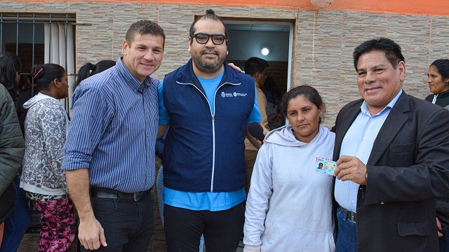 M&Aacute;S DE 580 DNI LLEGAR&Aacute;N A FAMILIAS DE EL IMPENETRABLE: JUAN, A SUS 90 A&Ntilde;OS, RECIBI&Oacute; POR PRIMERA VEZ SU DOCUMENTO