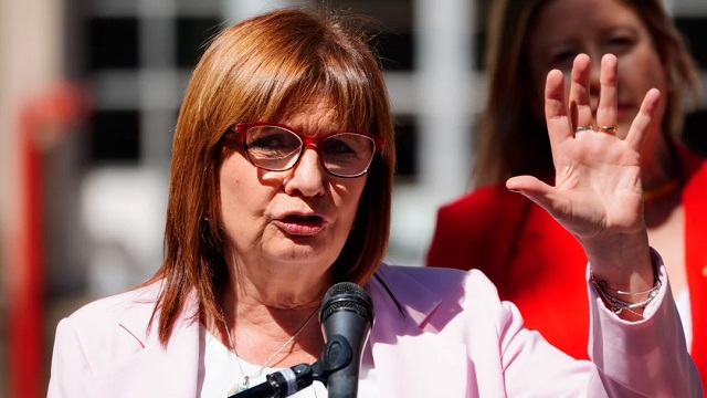 Patricia Bullrich present&oacute; su renuncia al Ministerio de Seguridad