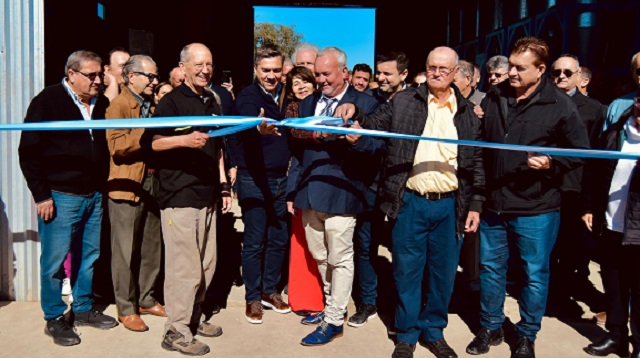 Sáenz Peña: El Gobernador Zdero acompañó la inauguración de la Fabrica de aceites esenciales de Palo Santo “HEFFNER OIL”