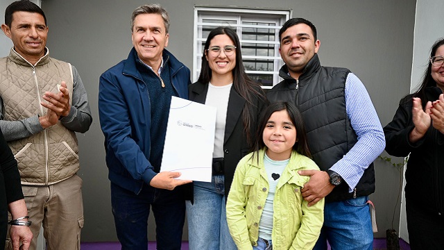 Plan Provincial de Viviendas: Familias de Taco Pozo ya disfrutan de su casa propia 