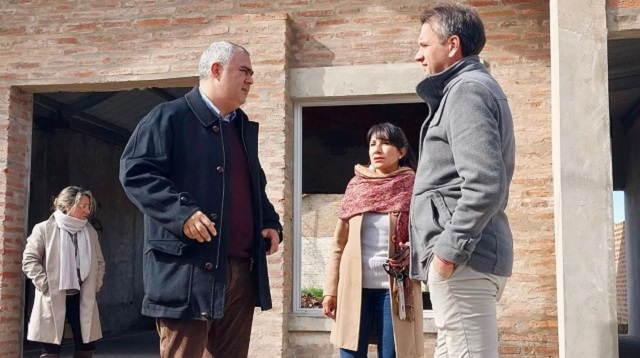 El Instituto de Vivienda y un significativo aporte para la construcción de un Centro de Jubilados en Fontana 