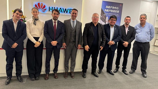 El Municipio avanza en las gestiones para la firma de convenio con Huawei Argentina y brindar nuevas ofertas académicas gratuitas 