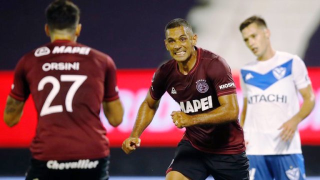 Copa Sudamericana: Con gol de Pepe Sand, Lanús venció a Vélez en Liniers por la primera semifinal