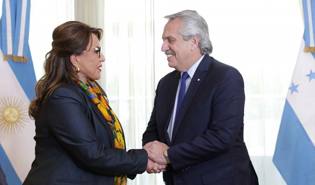 El Presidente se reunió con su par de Honduras y coincidieron en que la CELAC debe ser una "prioridad estratégica"