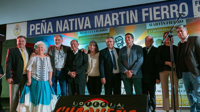 El Gobernador Zdero acompañó el 80° Aniversario de la Peña Martín Fierro 