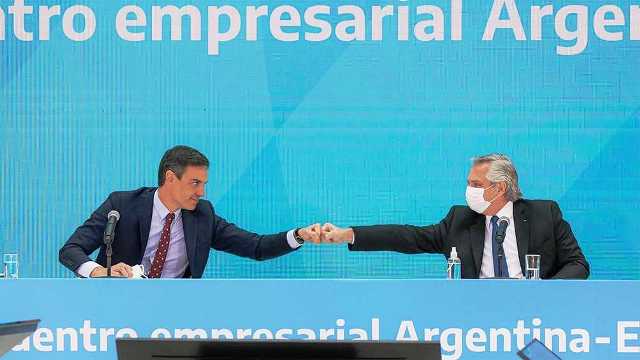 Sánchez reafirma el apoyo "absoluto y total" de España a la Argentina en negociaciones por deuda