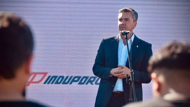 HERMOSO CAMPO: ZDERO INAUGUR&Oacute; INDUPORC Y LLAM&Oacute; A &ldquo;SO&Ntilde;AR EN GRANDE&rdquo; PARA TRANSFORMAR LA PROVINCIA