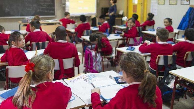 El Gobierno volvió a eximir a los colegios privados de las contribuciones patronales