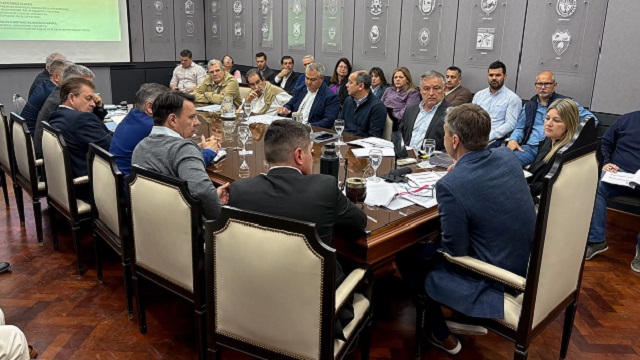 Zdero reuni&oacute; a todo el Gabinete para fortalecer la prevenci&oacute;n ante el fen&oacute;meno de el Ni&ntilde;o