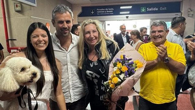 "La Libertad arrasa": Javier Milei celebró las victorias en Salta capital y Chaco