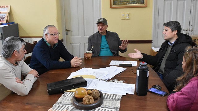 Villa &Aacute;ngela: Encuentro de gesti&oacute;n municipal en el mes aniversario de Gesti&oacute;n