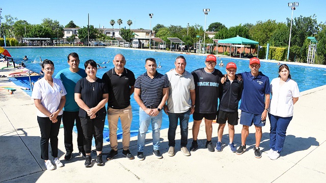 Jaime Zapata: Deportes lanz&oacute; la temporada de verano 2025-2026 con actividades para todas las edades 