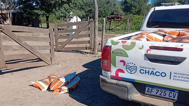 Progano lleva forraje y asistencia veterinaria a Productores del Norte Chaque&ntilde;o
