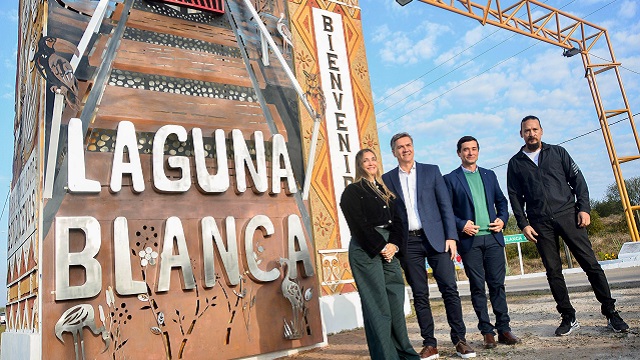 Con inauguración de múltiples obras: Zdero y Panzardi celebraron un nuevo Aniversario de Laguna Blanca