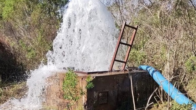 PRIMER ACUEDUCTO DEL INTERIOR: SAMEEP REPARÓ CÁMARA DE AIRE Y SE RESTABLECE EL SERVICIO DE AGUA POTABLE EN LOCALIDADES AFECTADAS