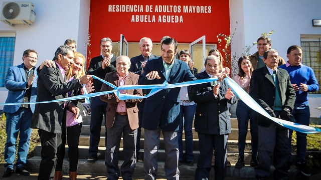 Obras para garantizar Derechos: En La Escondida, el Gobierno inauguró una Residencia de Adultos Mayores, más pavimento y un Complejo Deportivo 
