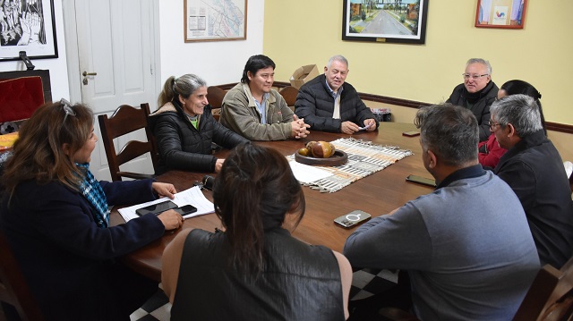 Dolores García inició reuniones con Comparsas para organizar el Carnaval 2026