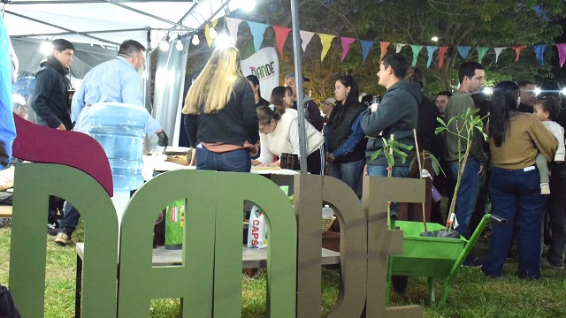 EL PROGRAMA &Ntilde;ANDE ACOMPA&Ntilde;&Oacute; A LOS PEQUE&Ntilde;OS PRODUCTORES EN LA EXPO FRUTIHORT&Iacute;COLA