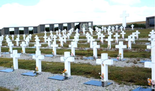Identificaron en Malvinas los restos de cuatro soldados argentinos y se confirmaron dos más