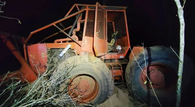 Tragedia en Los Frentones: un hombre murió aplastado por un tractor