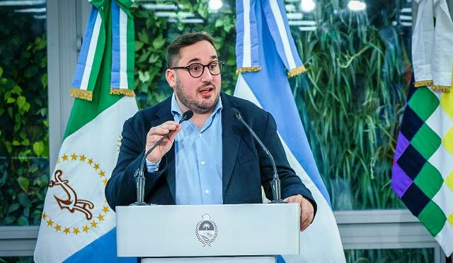Pérez Pons afirmó que los Legislativos cobrarán la bonificación de equiparación salarial 
