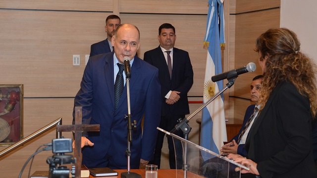 Néstor Enrique Varela juró como juez del STJ del Chaco