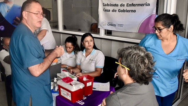 SEDE CENTRAL DE INSSSEP: ALTA CONCURRENCIA EN LA CAMPA&Ntilde;A DE VACUNACI&Oacute;N ANTIGRIPAL