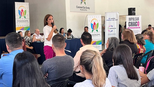 Du Graty: Charla sobre consumos problemáticos “El cambio comienza con vos”