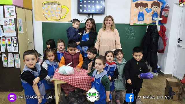 Charla Informativa sobre la reutilización de materiales a los alumnos del Jardín "Las Ardillitas"