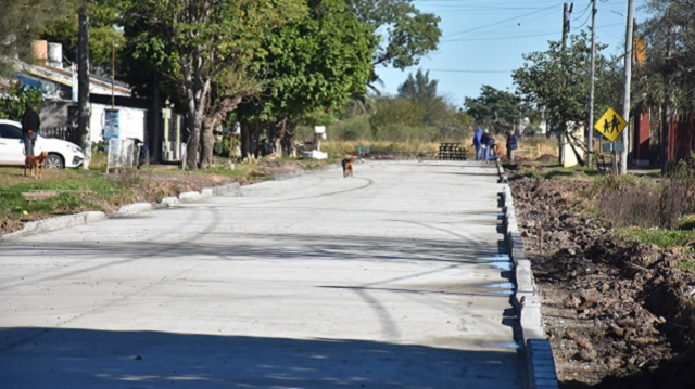 Adalberto Papp destacó las obras de pavimento realizadas con recursos y personal Municipal