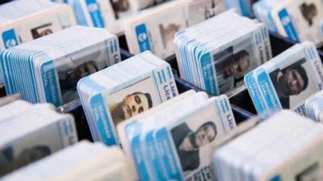 El Gobierno cambió la Ley de Tránsito: desde ahora la Licencia de Conducir no tendrá fecha de vencimiento