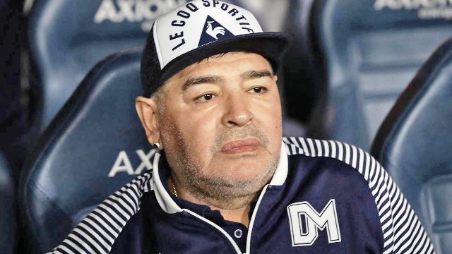 La muerte de Maradona pudo "evitarse" y los acusados llevaron "al fatal desenlace"