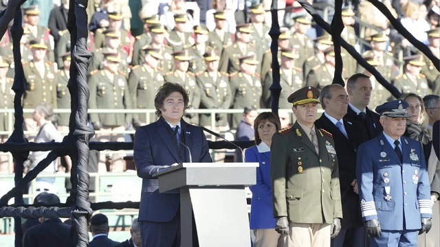 Javier Milei: "Buscamos grabar las bases en la historia porque sabemos que el día de mañana no estaremos"