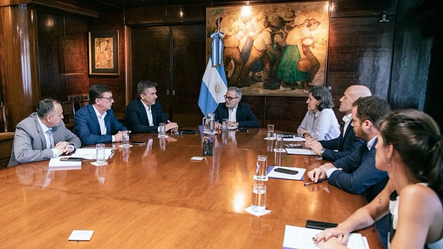 Bs. As: El Gobernador Zdero se reunió con el Ministro de Salud de la Nación, Mario Russo 