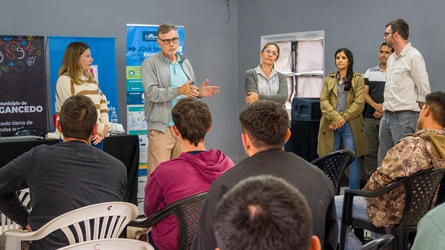 Capacitación para aplicadores de biocidas en Gancedo 