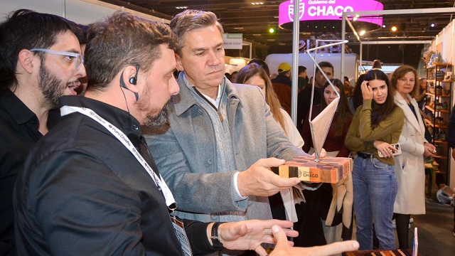 El Gobernador Zdero acompañó la apertura de la Feria Puro Diseño Raíces edición Chaco 