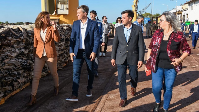 Desde Chaco a China: El Gobernador Zdero constató otra histórica jornada para el Puerto de Barranqueras 
