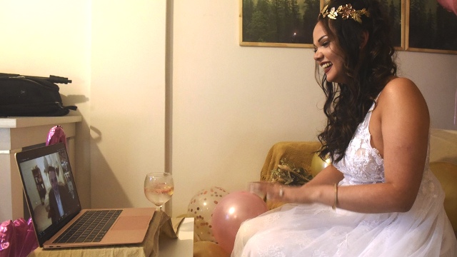 Ella en Rosario y él en EE.UU. dieron el sí en la primera boda virtual binacional por la pandemia