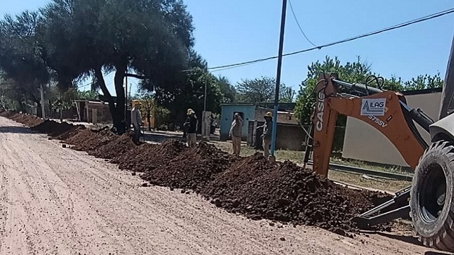 GENERAL PINEDO: SAMEEP REACTIV&Oacute; UNA OBRA QUE LLEVAR&Aacute; AGUA POTABLE A M&Aacute;S DE 6.000 FAMILIAS