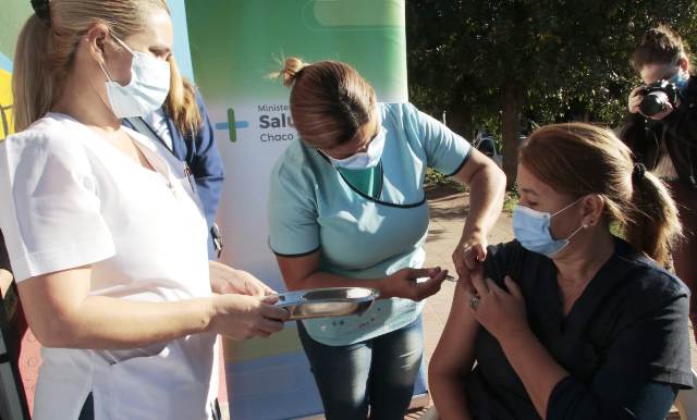 Chaco inició la Campaña de Vacunación Antigripal 2022 con el Personal de Salud  