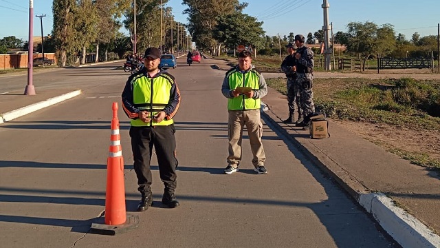 Villa Angela: Se realizaron Operativos de Control y Concientización de Transito