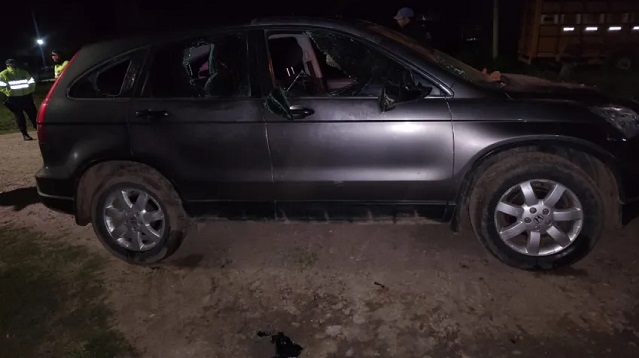 Robo millonario en Cote Lai: hirieron a un hombre y se llevaron una camioneta