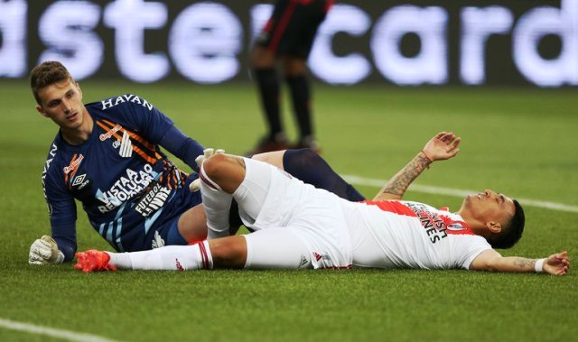 Libertadores: River rescató un empate sobre el final ante Atlético Paranaense, en el inicio de los octavos de final