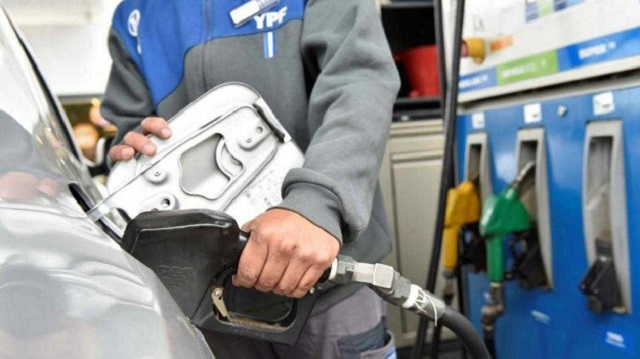 YPF aumentó los combustibles 12% promedio en todo el país