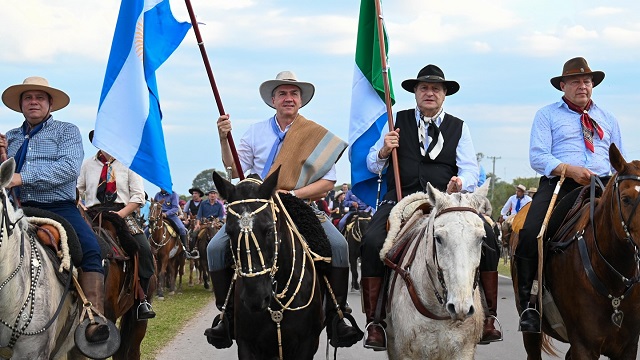 Quitilipi: Una Nueva edición de la "Cabalgata de la Fe"