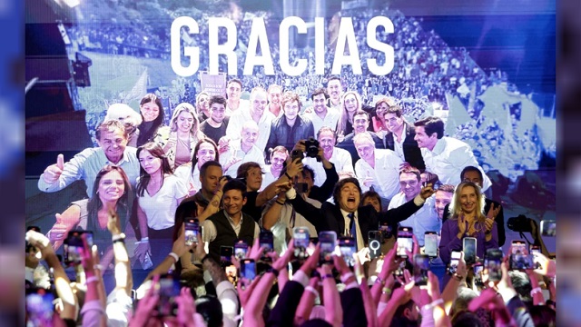 El Gobierno revalidó su gestión y se impuso como la fuerza más votada en el país