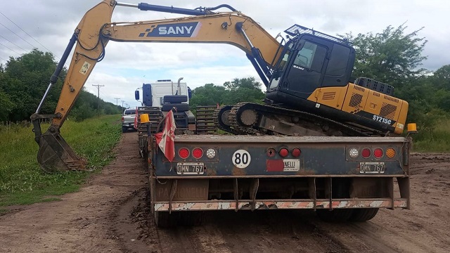 Las Garcitas: El Gobierno Provincial contin&uacute;a con los trabajos de limpieza y desobstrucci&oacute;n de canales 