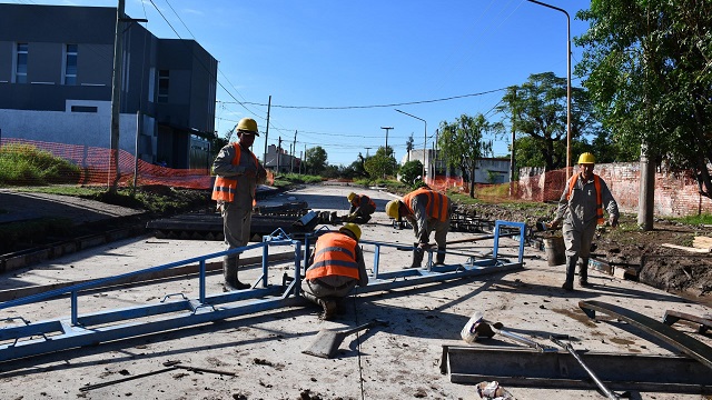 Quitilipi: Mas pavimento urbano y bacheo en la localidad 