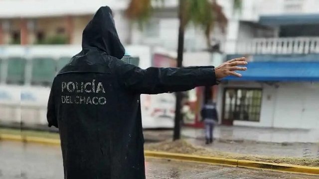 Días de lluvias: La Policía del Chaco brinda recomendaciones para circular con seguridad 