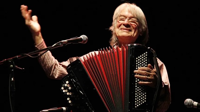 Murió en París a los 87 años el músico Raúl Barboza, embajador mundial del Chamamé